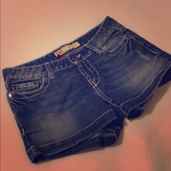 BKE Pants - Sz 27 BKE Madison Shorts
